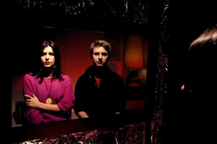 Blood Red Shoes / DZ Deathrays