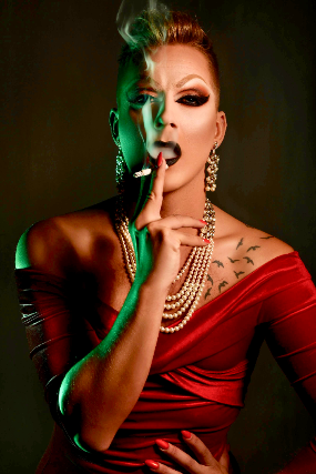 Live in Lockdown, a Four Week Farce