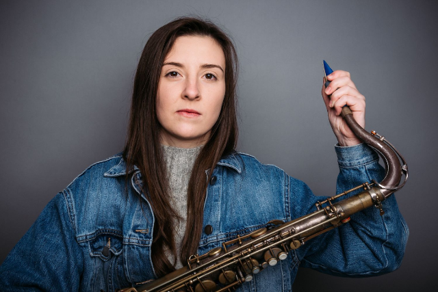 Emma Johnson's Gravy Boat (1st Show)