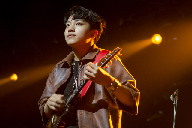 Feng E