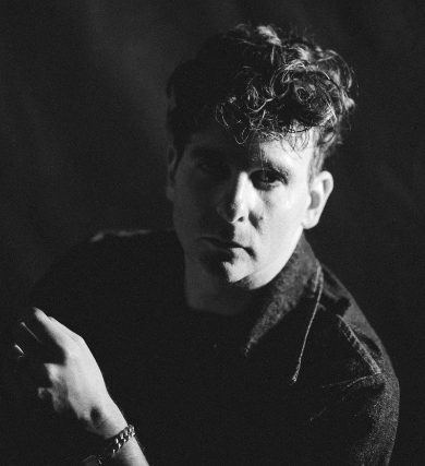 Low Cut Connie
