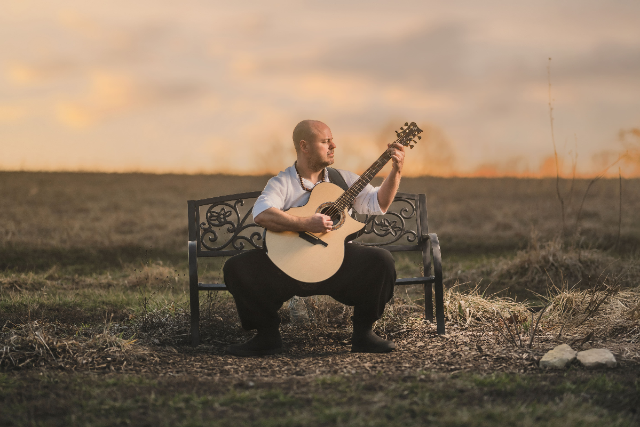 ANDY MCKEE