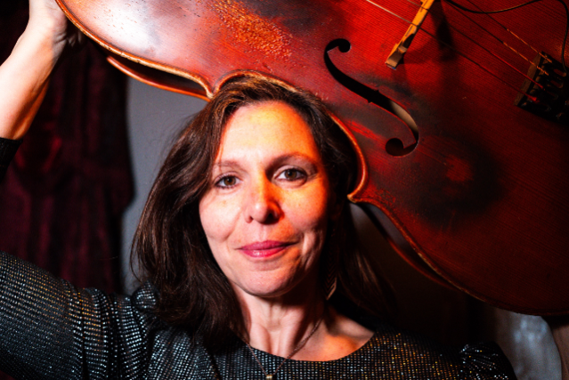 Helen Gillet
