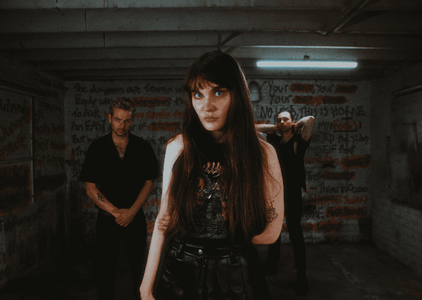 Calva Louise & Mike's Dead