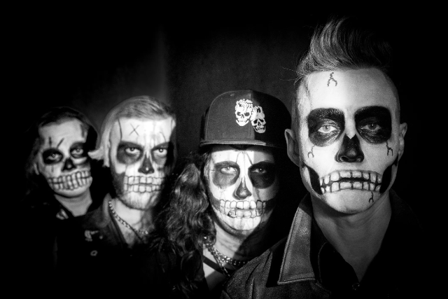 Mismiths, Mike & The Molotovs, Insomniacs, Total Bummers