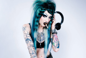 6arelyhuman 6arelyhuman