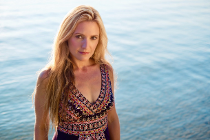 Bluegrass on 3rd  Presents Rebecca Frazier