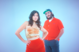 Magic Bag Presents: Pearl and The Oysters