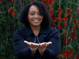 DARA STARR TUCKER celebrates her new album "Time Wouldn't Wait"