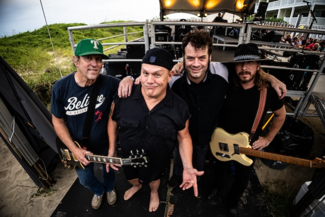 Cowboy Mouth, LVVRS