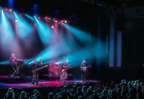 Grand Evolution: The Best of Styx & Journey - In Support of Make-A-Wish Canada
