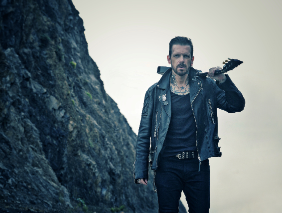 Ricky Warwick & The Fighting Hearts – Blood Ties Tour