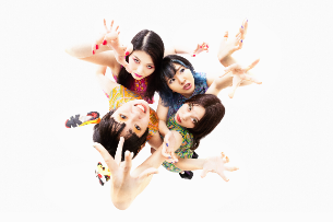 Otoboke Beaver, Black Ends, MUÑECA