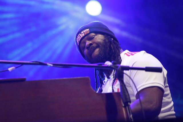 Delvon Lamarr Organ Trio
