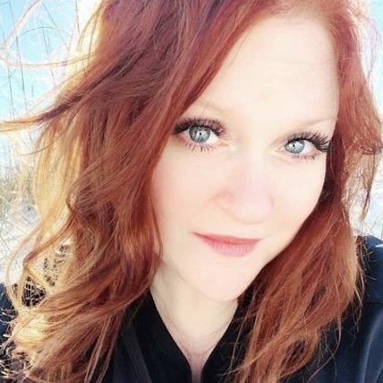 In The Row with Terri Jo Box, Ashley McBryde & friend