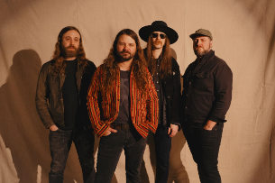 Brent Cobb & The Fixin's - The Ain't Rocked in a While Tour