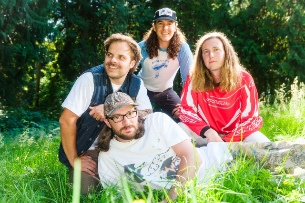 Peach Pit
