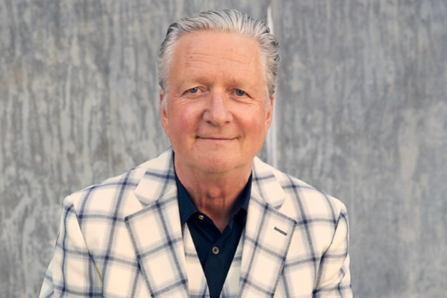 Glenn Tilbrook