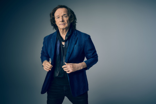 Hung Up On A Dream:  A film experience with a special performance by Colin Blunstone with Rooney unplugged