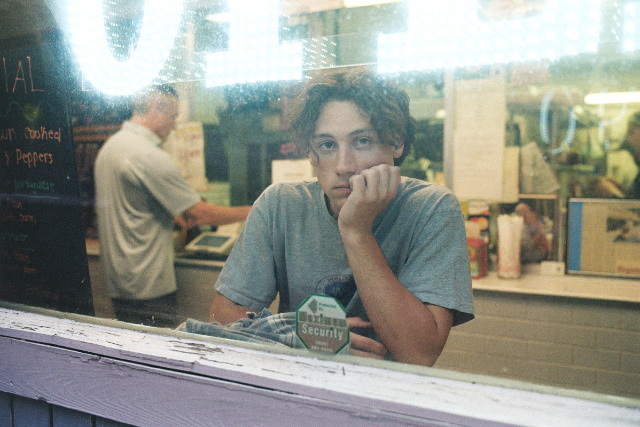 Jake Minch - George On Tour with Hana Bryanne