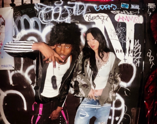 Chris Ccb & Whituindia