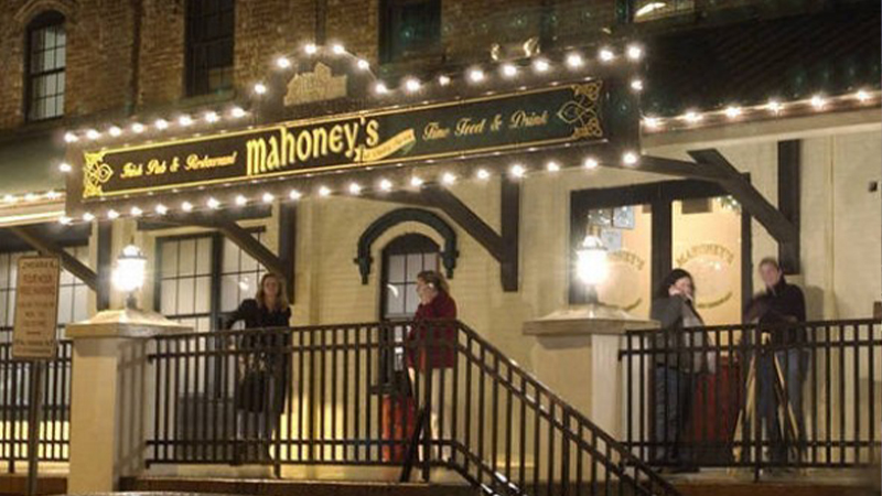 Mahoney's Irish Pub & Steakhouse