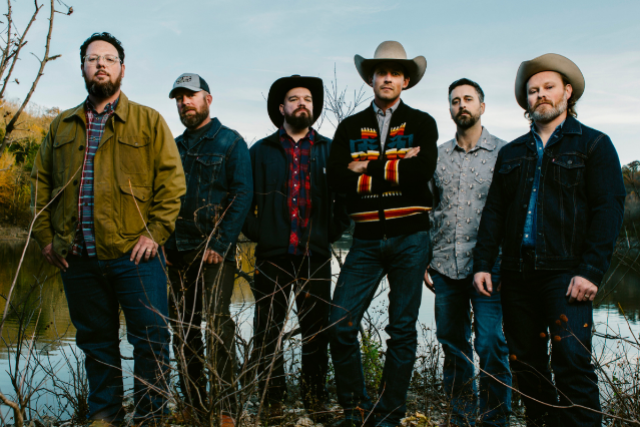 Turnpike Troubadours Image