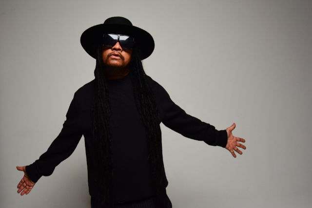 Maxi Priest Image