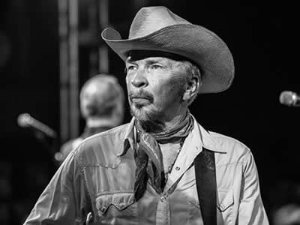 Dave Alvin