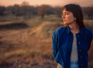 Jess Williamson Image