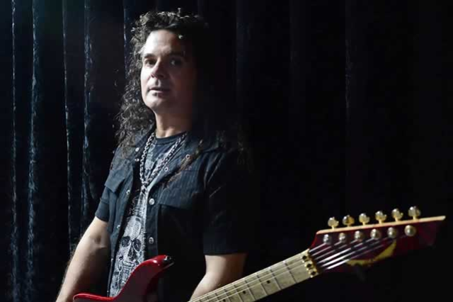 Vinnie Moore