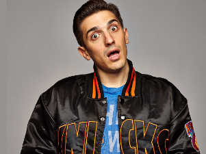 Photo of Andrew Schulz