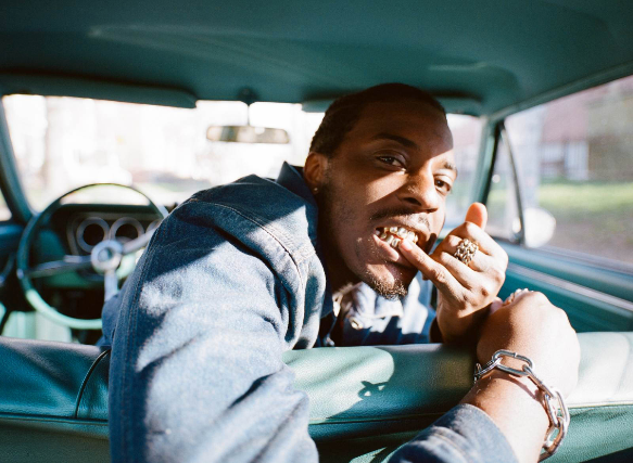 Sean Leon Image