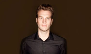 COMEDYJUICE with Anthony Jeselnik, Whitney Cummings, Chris Redd, Taylor Tomlinson and more TBA!