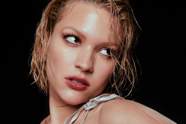 Tove Styrke Image