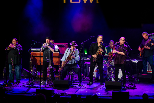 Tower of Power Image
