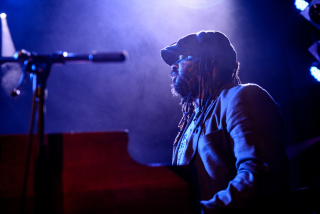 Delvon Lamarr Organ Trio Image