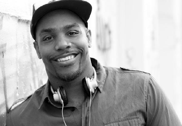 Blame Social Media: Chelsea Peretti, Clayton English, Greg Edwards, Chris Riggins, Felicia Folkes, Quincy Johnson II, Papp Johnson, Mav Viola, Chris Chaisson, Niles Abston, Anderi Baily