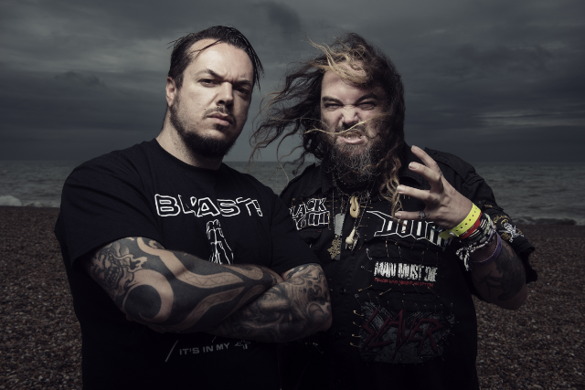 MAX CAVALERA Wants To Get SOULFLY's Original Lineup Together For
