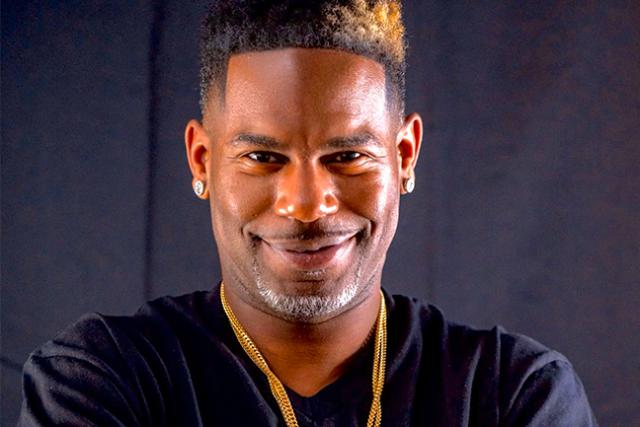 Hot Topic at Arlington Improv