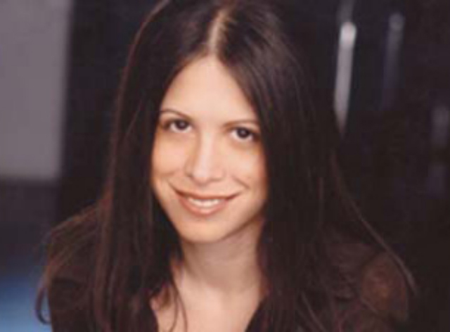 Cecily Knobler
