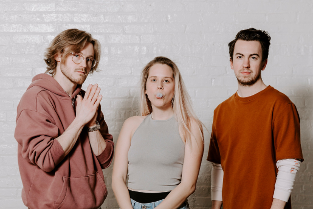 Definitely Maybe Image