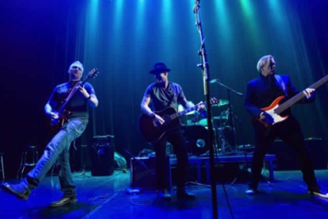 The Samples & Freddy Jones Band