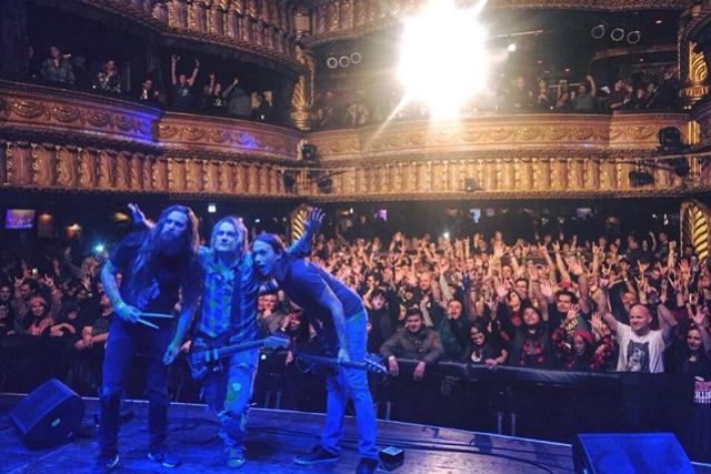 smells like nirvana a tribute to nirvana