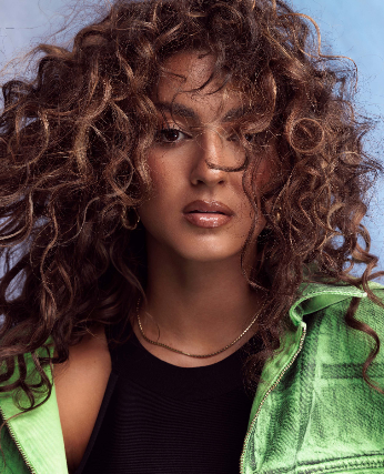 Tori Kelly Image