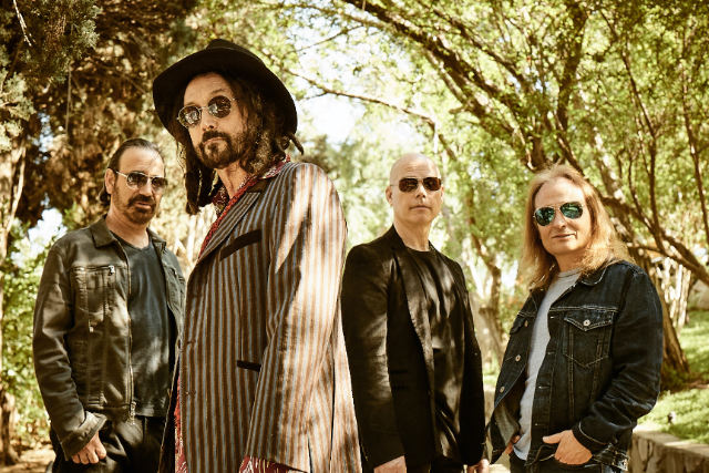 The Dirty Knobs with Mike Campbell