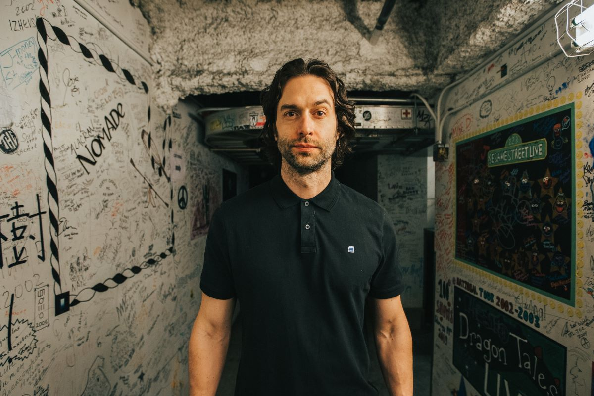 Chris D'Elia Working Out New Material