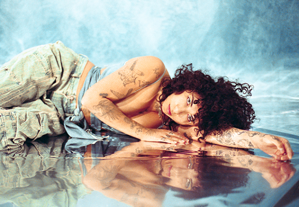 Indigo De Souza Image