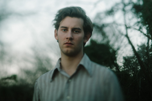 Thomas Csorba (Solo Acoustic)