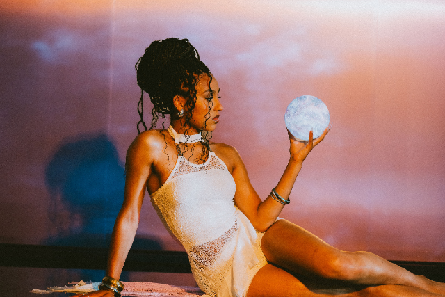 Luna Elle Image